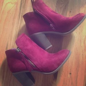 Red wedges never worn